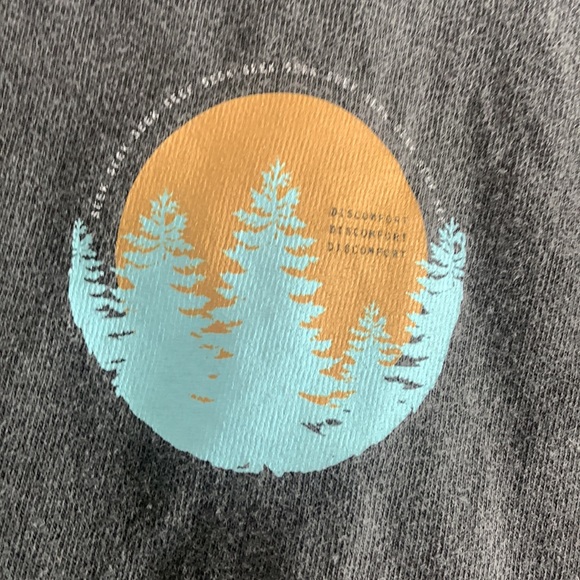 Seek Discomfort Shirt - Picture 2 of 5